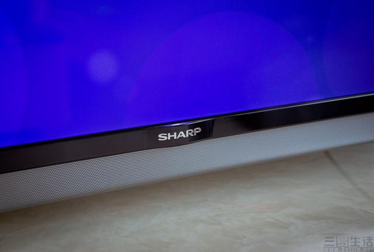 电视超窄边框和全面屏,夏普旷视s60价格