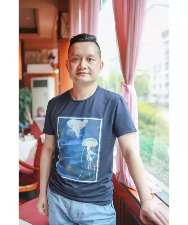 川大华西二院姚医生，为孕妇看病，从医多年获赞