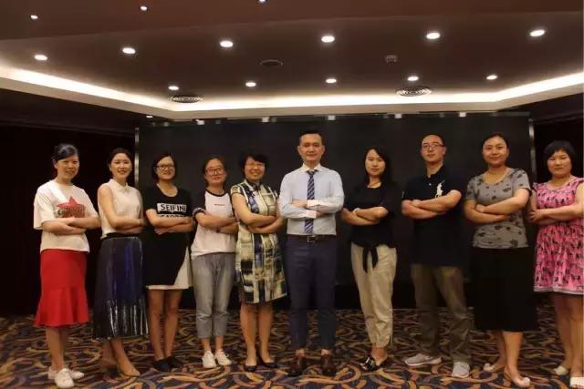 川大华西二院姚医生，为孕妇看病，从医多年获赞