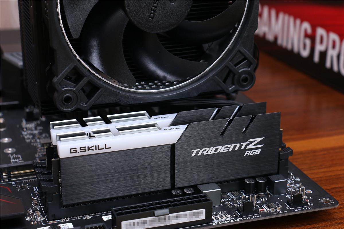 守望先锋什么显卡能稳定240帧,守望先锋显示器推荐