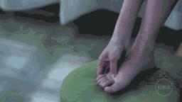 面部浮肿怎么快速消除推拿,下肢水肿的推拿方法