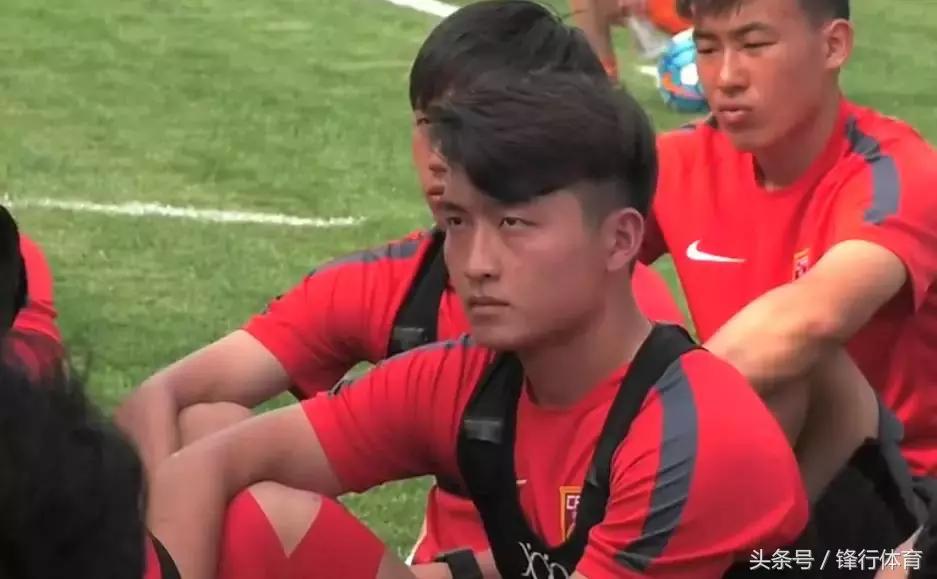 精英人物——陈小东：我爱足球，爱“精英”