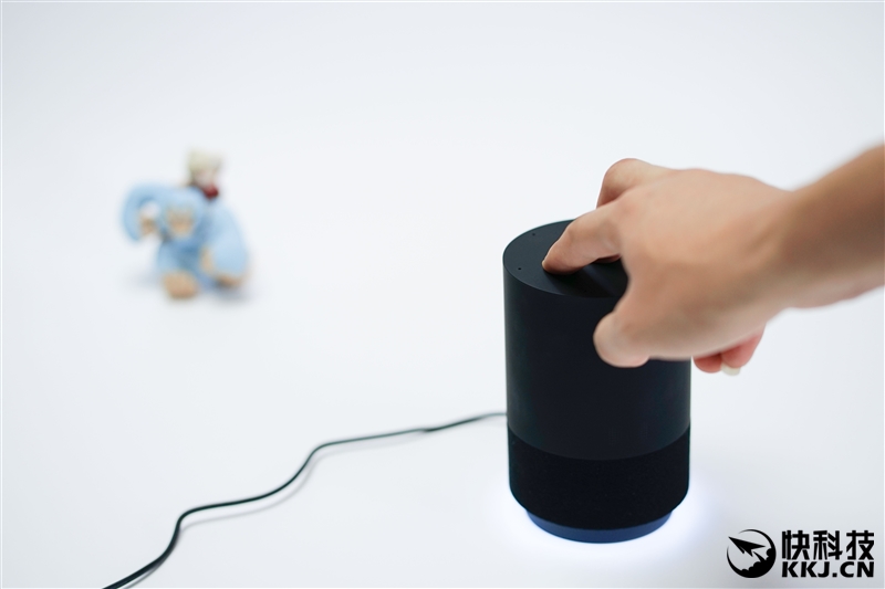 天猫精灵x1和小米ai音箱,天猫精灵x1智能音箱