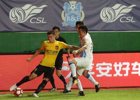 恒大为啥各项数据占尽优势还输球,回忆恒大犯过哪些致命的错误