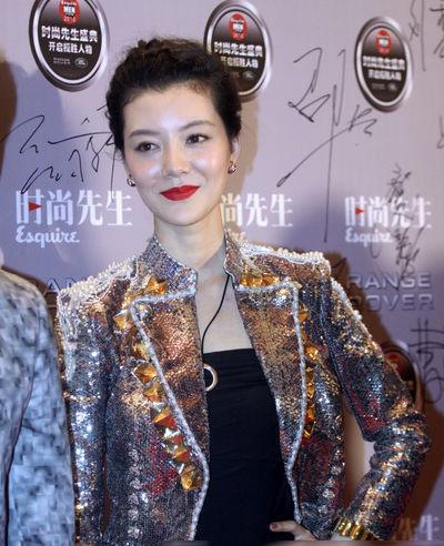 37岁车晓的近照和她母亲的照片,39岁车晓近况罕见曝光