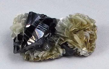 我的前半生宝石原石,我的前半生原石图片