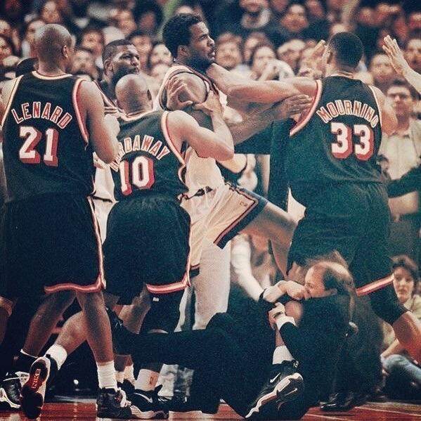 奥尼尔nba史上最伟大的球员之一,奥尼尔评价nba最强的球员