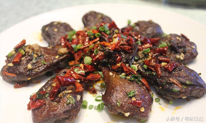 油焖小龙虾全部过程,武汉巴厘龙虾油焖大虾最正宗做法