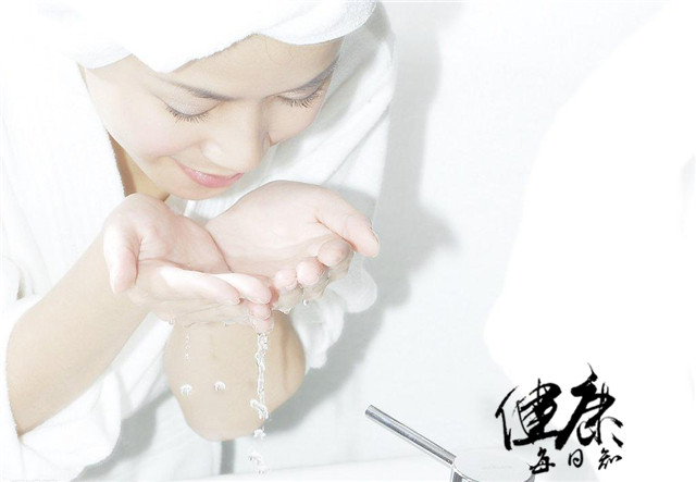 大量排汗能把晒黑皮肤修复吗,皮肤容易晒黑中医怎么说