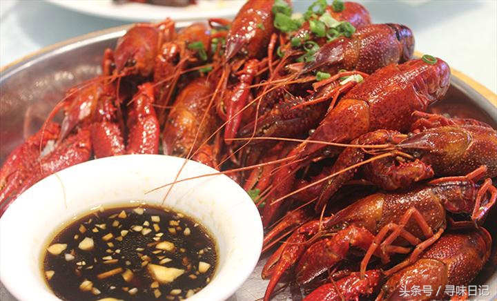 油焖小龙虾全部过程,武汉巴厘龙虾油焖大虾最正宗做法