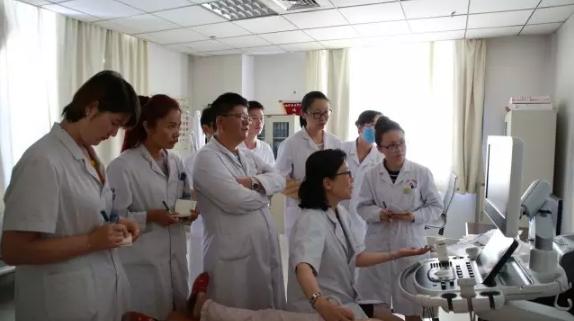 给病人“送红包”？不仅如此，浙大妇院的医生们还给阿克苏地区带去了现金的医疗技术，服务南疆！