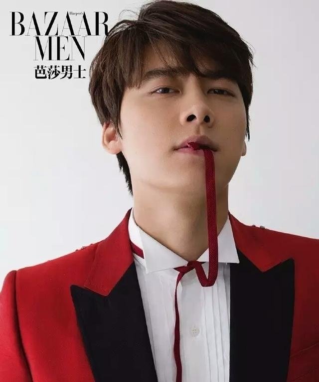 当红小鲜肉们的逆天杂志封面，哪一个是你的最爱？