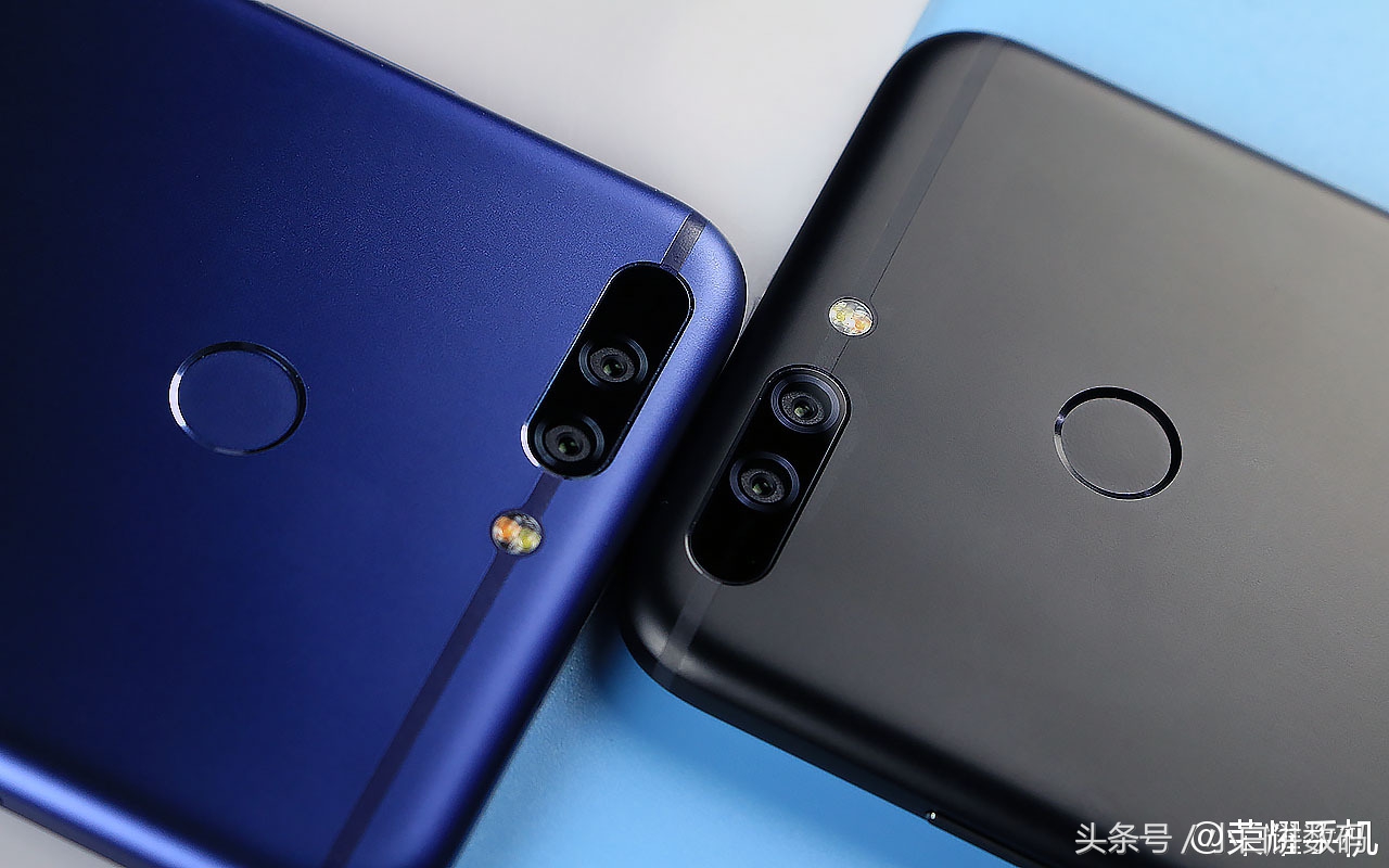 光荣9和光荣v9电池哪个好,怎么分辨光荣九和光荣九青春款