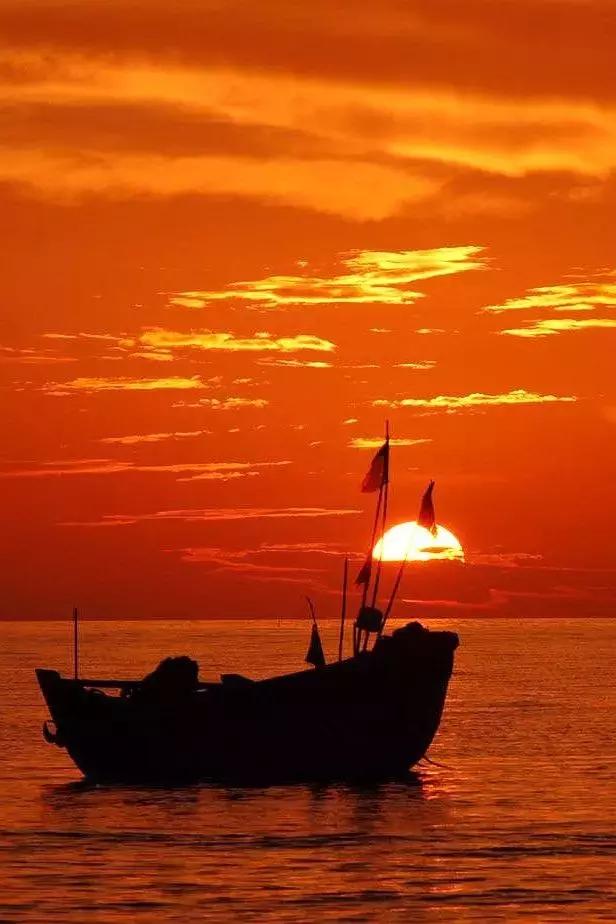 面朝大海春暖花开涠洲岛之旅,海景圣地涠洲岛