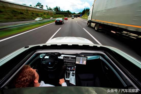 无人驾驶出现事故谁的责任,无人驾驶出现事故责任谁负责