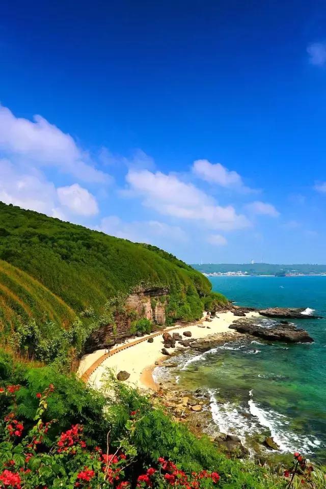 面朝大海春暖花开涠洲岛之旅,海景圣地涠洲岛