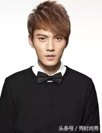 梨花烫发型推荐脸小适合什么发型,适合脸小今年最流行的发型