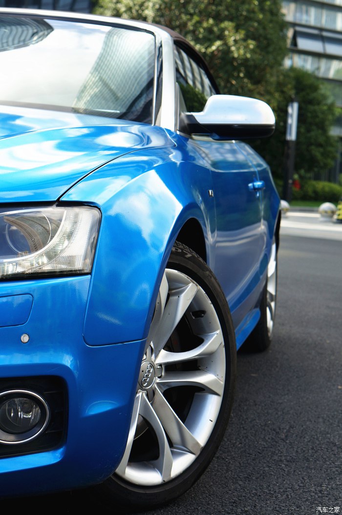 运动感很强新款奥迪s5敞篷版实车,性能和买菜兼顾的2018款奥迪s5