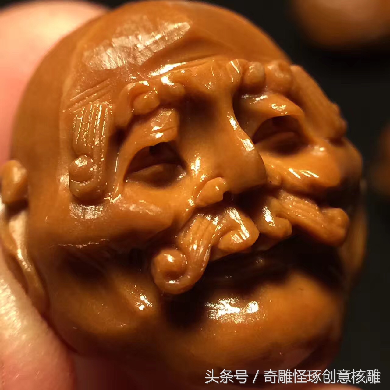 化腐朽为神奇的橄榄核雕,我最喜欢的一串橄榄核雕