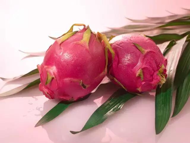 吃水果的最佳时间水果最好饭前吃,晚上吃什么水果不发胖还可以减肥