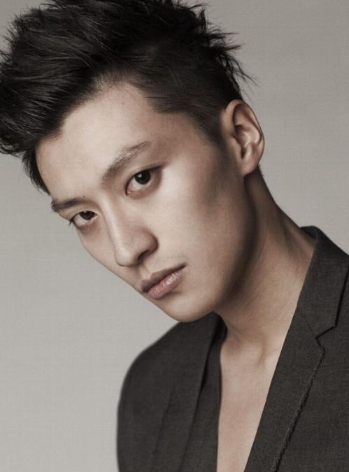 据乔任梁抑郁自杀后，阿杜再次患上抑郁症，揭秘娱乐圈四大残酷真相