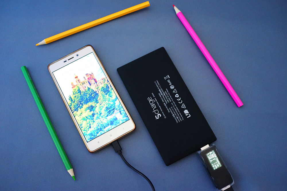 orico10000充电宝评测,轻磁5000毫安超薄磁吸无线充电宝