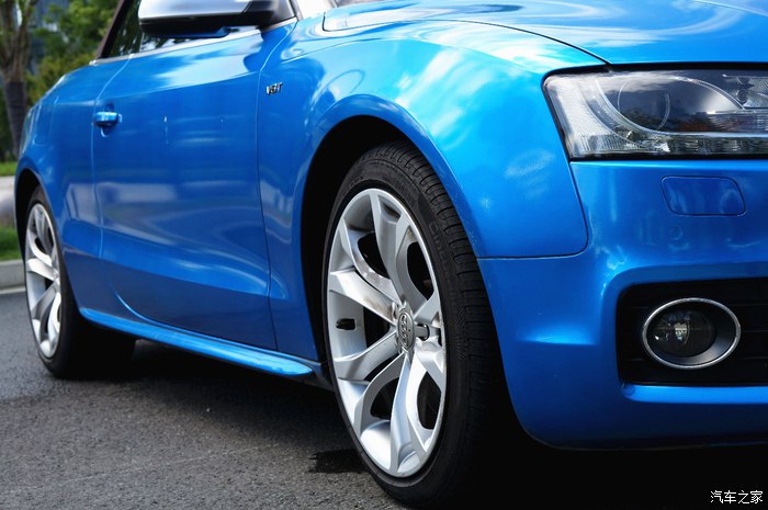 运动感很强新款奥迪s5敞篷版实车,性能和买菜兼顾的2018款奥迪s5