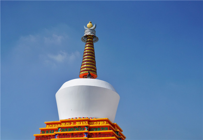 走进塔尔寺感受最虔诚的信仰,塔尔寺虔诚的佛礼