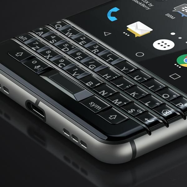 黑莓全键盘新机上手,黑莓全键盘新机再曝