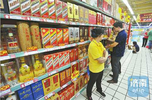 买1000瓶茅台能拿到批发价吗,专卖店买瓶茅台能卖多少钱