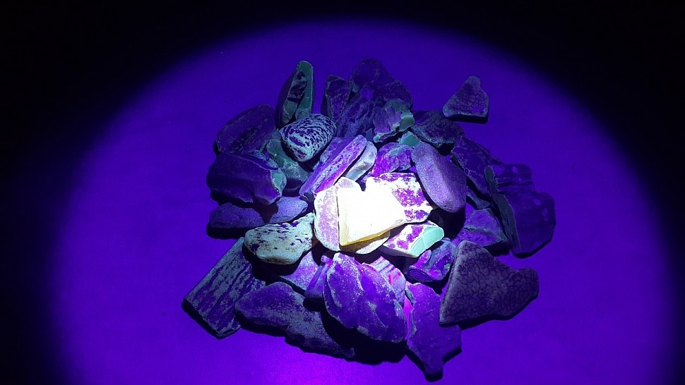 琥珀蜜蜡怎么鉴定真假图片视频,波罗的海蜜蜡手串真假鉴别