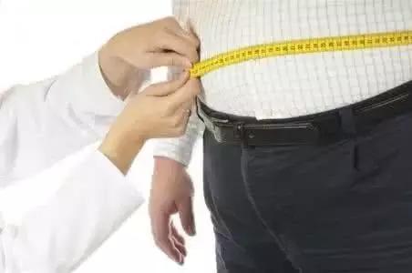 腰围超过多少会导致疾病,腰围超标会引起什么疾病