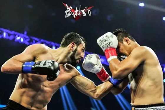 一龙被西提猜ko的比赛视频,一龙ko欧洲冠军完整视频