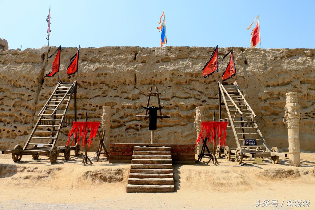 西部影视城一枝独秀,西部影视城荒凉