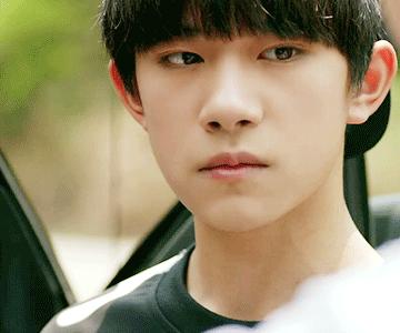 tfboys王俊凯我的秘密,tf家族遇到王俊凯王源易烊千玺