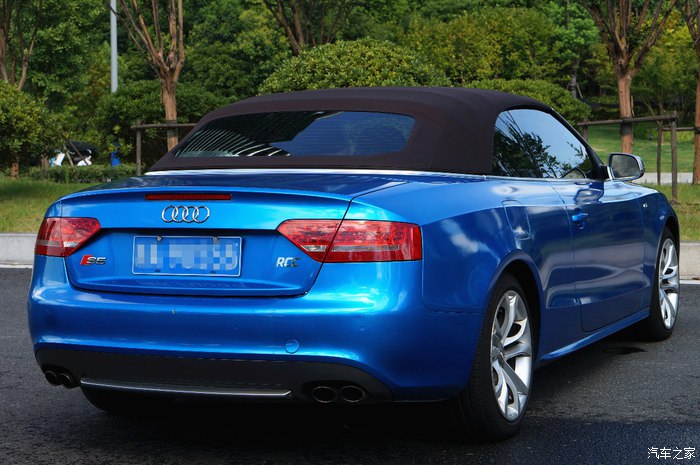 运动感很强新款奥迪s5敞篷版实车,性能和买菜兼顾的2018款奥迪s5