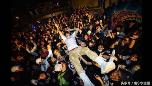 不是我玻璃心，是这些歌真的很走心！那些年的歌曲你还记得多少？