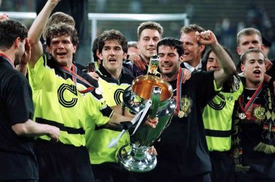 历史上实现大满贯的足球运动员,足球历史8位大满贯得主