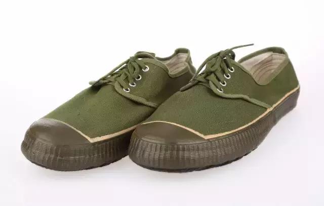 我们嫌弃的东西，怎么老是被外国人做火？