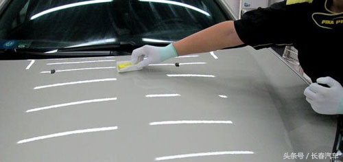 汽车打蜡镀膜镀晶哪一个比较好,汽车珍珠白漆面打蜡