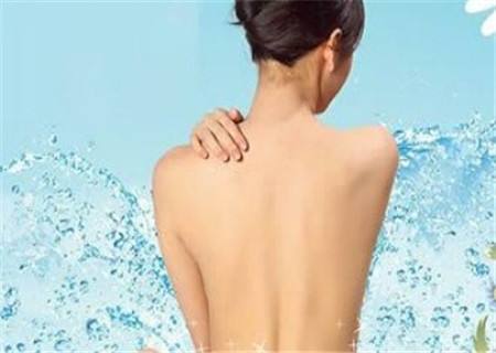 Freepure菲朴：背上长痘痘怎么办？7大杀招全解决