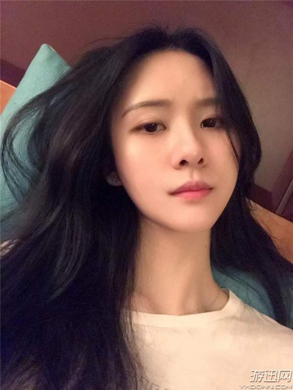 斗鱼新晋吸金女王阿冷,斗鱼唱歌女主播排名阿冷