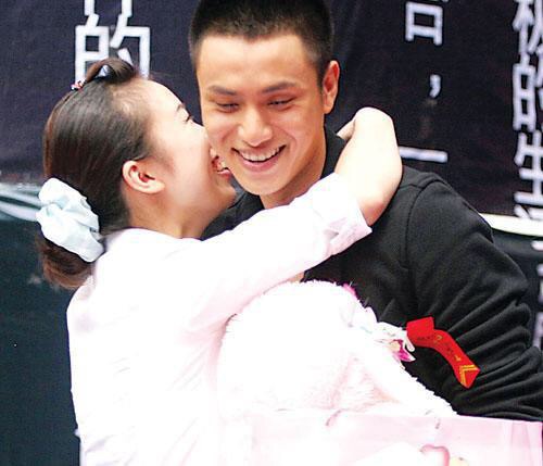 明星们的血泪与无奈默默忍受“性骚扰”