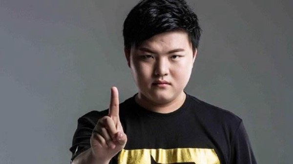 lpl老牌选手还有哪些中国选手,lpl十大传奇选手排名在哪里看