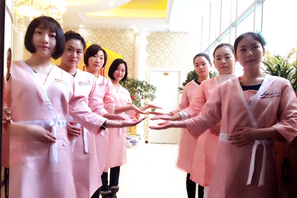 美容院拓客实用的方法,美容院拓客技巧有哪些方法