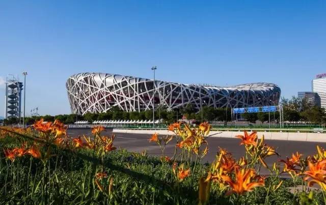 中超为TFboys让路后，应该让TFboys为体育业开道