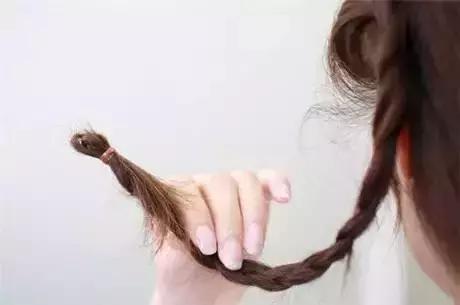 简单又漂亮的短发编发造型教程,短发编发发型简单又好看步骤