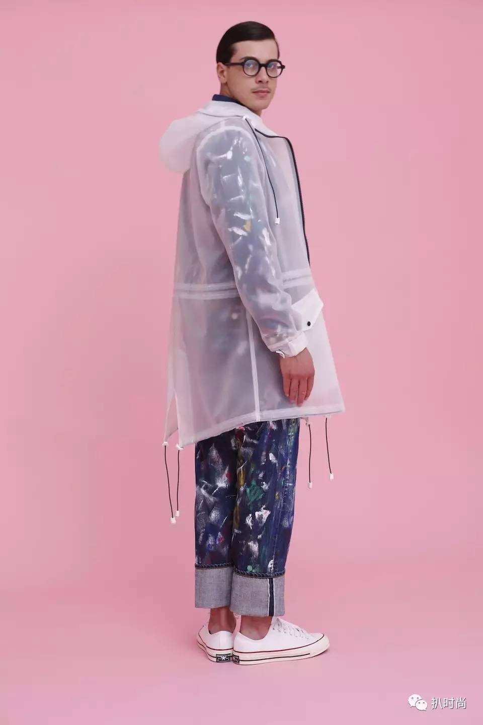 当下男装流行款式,男装宽松百慕大短裤流行趋势