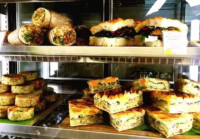 阿联酋阿布扎比和迪拜旅游,阿联酋阿布扎比深度游