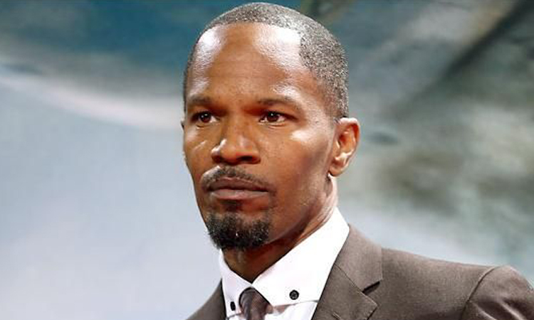 黄金比例标准身材第一人,黄金比例脸排行